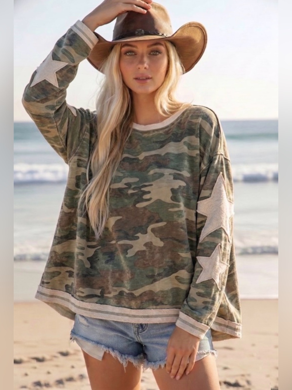 Camo Star Detail Long Sleeve Women’s Top - Green and Ivory